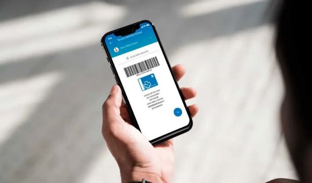 Galicia lanza la nueva tarjeta sanitaria virtual, que se podrá usar en toda España