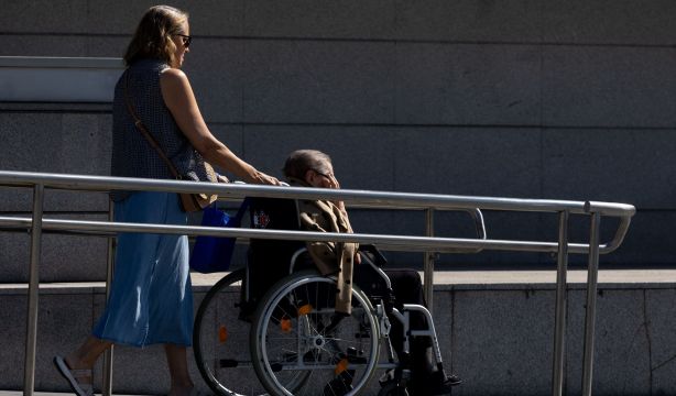 Aumentan un 38% las quejas al Defensor del Pueblo sobre demoras en la tramitación de la Dependencia
