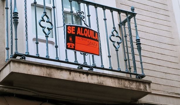 El alquiler de balcones para la Semana Santa de Sevilla se dispara hasta los 6.000 euros