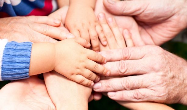 Miyar (FUNCAS) avisa del aumento de la carga de cuidados familiares: "Va a ser desproporcionada"