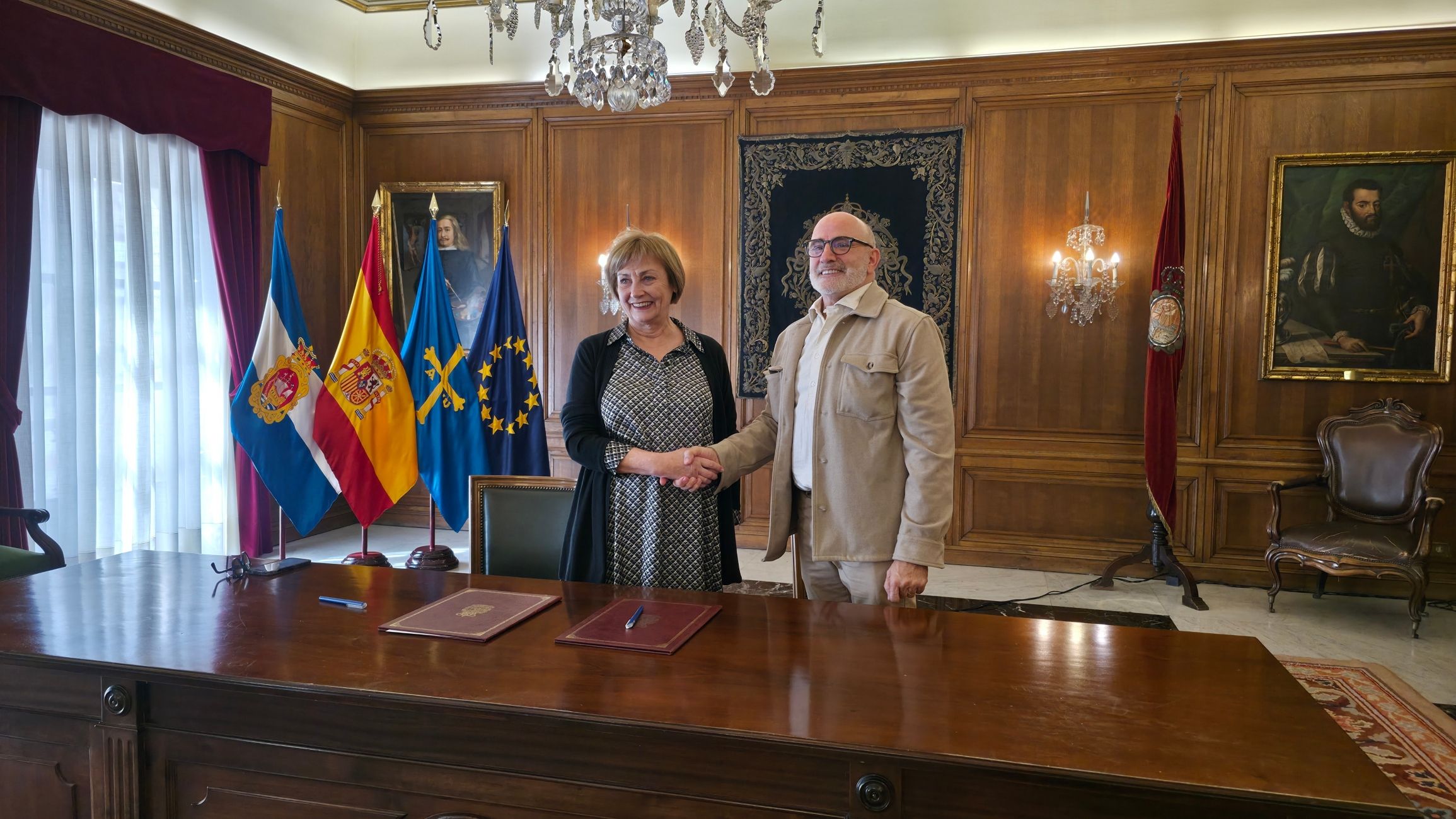 Avilés y Sespa se unen para luchar contra la soledad no deseada de las personas mayores de 75 años (Ayuntamiento de Avilés)