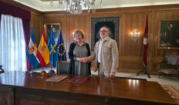Avilés y Sespa se unen para luchar contra la soledad no deseada de las personas mayores de 75 años (Ayuntamiento de Avilés)