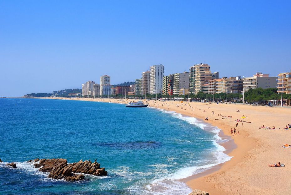Mundosenior te ofrece playas con descuento para disfrutar del Mediterráneo esta primavera