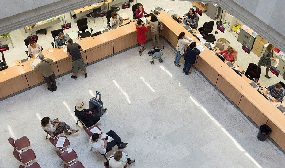 Andalucía ofrece incentivos fiscales hasta 1.500 € según edad y discapacidad. Fuente: Europa Press.