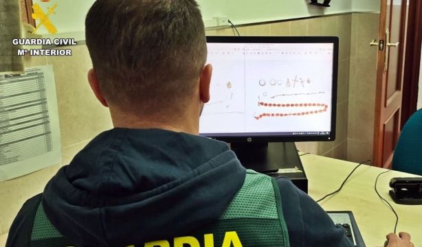 Detenido un falso revisor de calderas que robó joyas en viviendas de hasta 11 personas mayores
