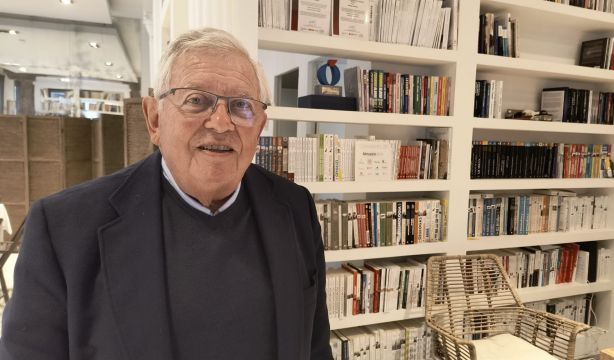Fernando Jáuregui: "Protestar alarga la vida, de lo contrario, estás muerto"