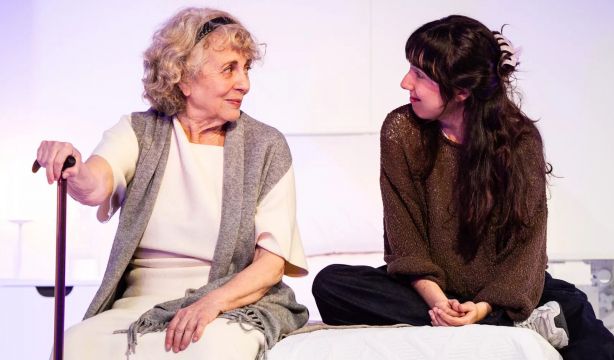 'Las gratitudes', el fenómeno editorial de Delphine de Vigan, llega al Teatro de La Abadía de Madrid