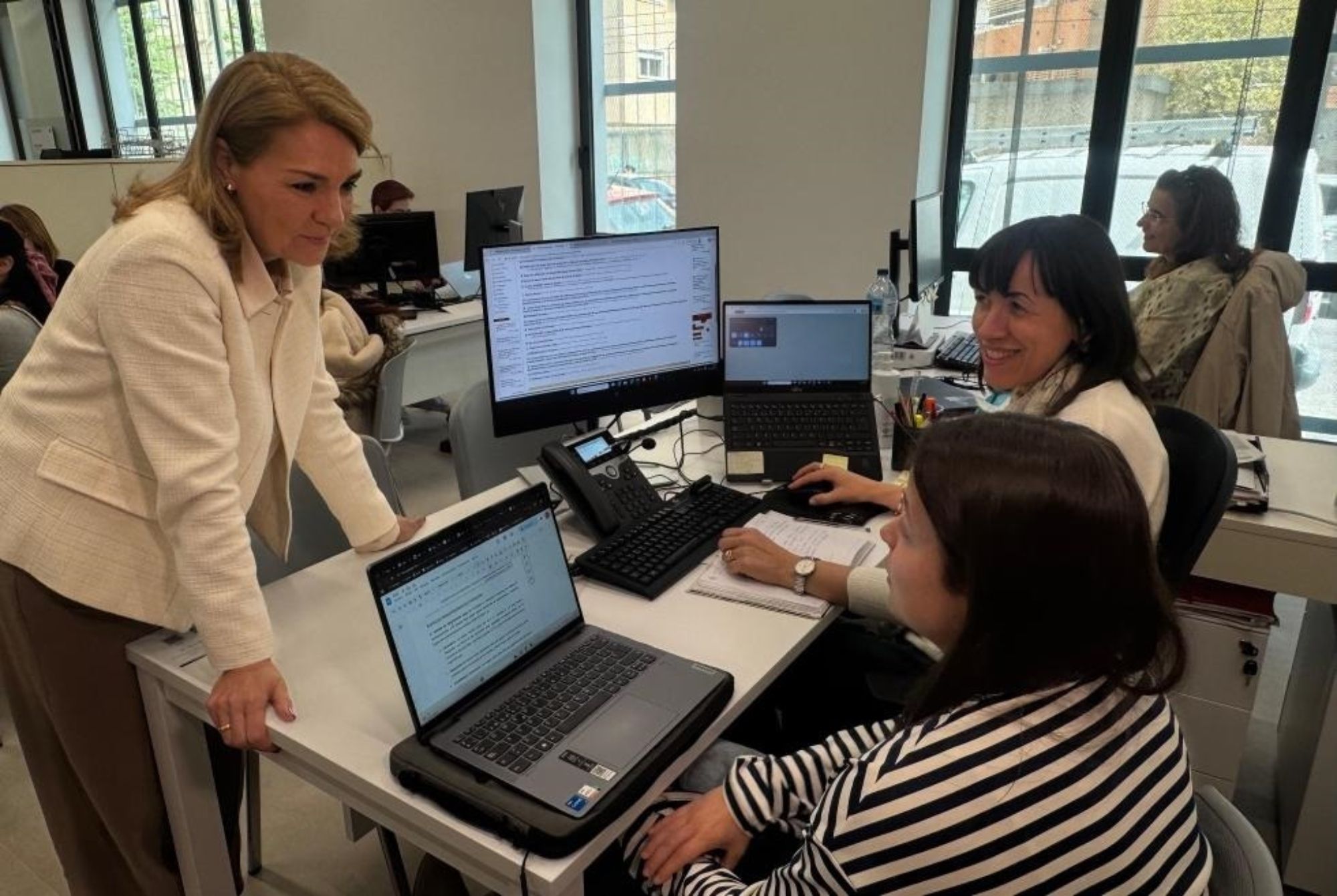 La Comunidad Valenciana anuncia ayudas para la contratación de mujeres mayores de 45 años (Generalitat Valenciana)