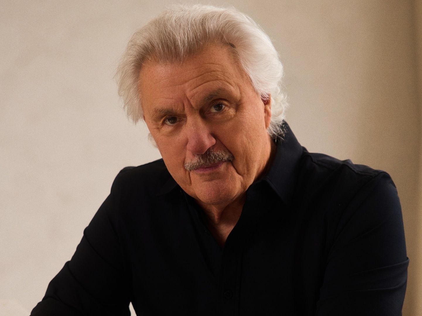 John Irving publica 'La reina Esther': "Me cuesta entender que el fascismo está volviendo a Europa"