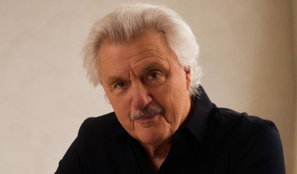 John Irving publica 'La reina Esther': "Me cuesta entender que el fascismo está volviendo a Europa"