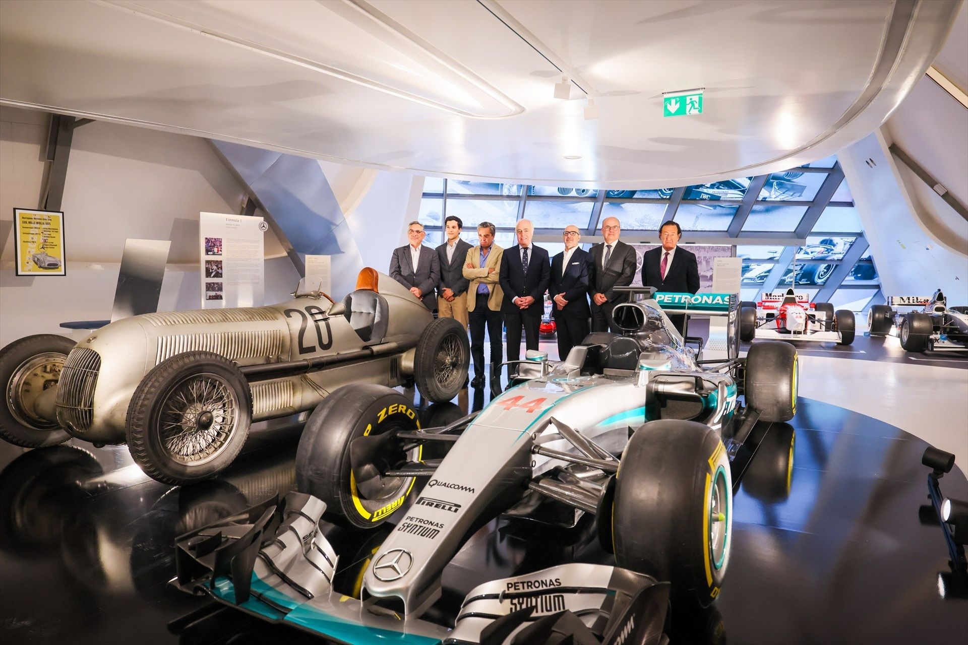 EuropaPress 7400431 inauguracion exposicion mercedes benz mobility city