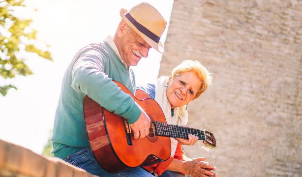 Palencia Sonora invita a los centros de mayores a participar en su concurso de playback