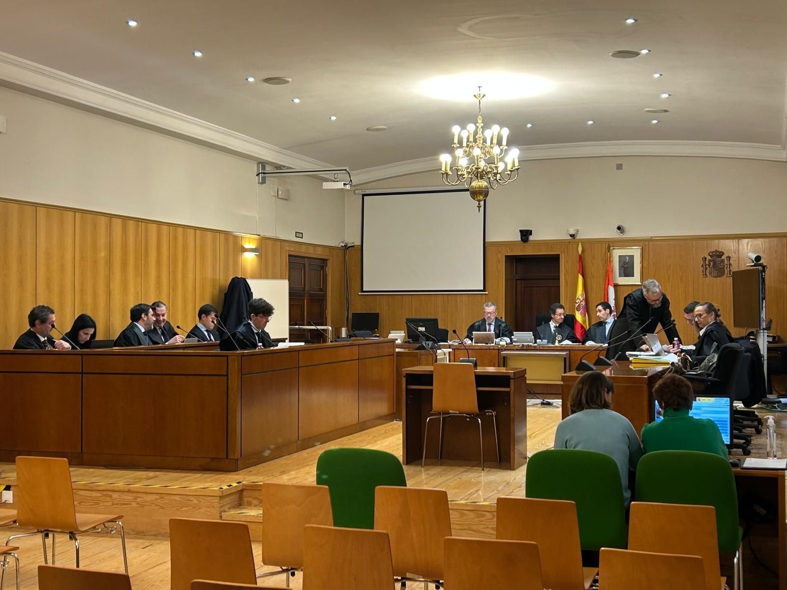 'Caso ataúdes': "¿En un palé, en una caja de cartón o incinerada con otra persona?"