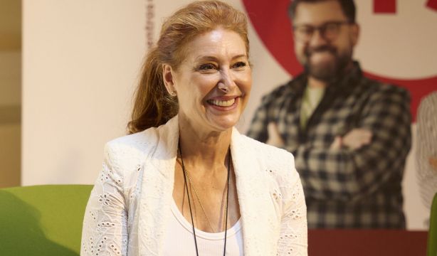 Teresa Viejo reivindica en Burgos 'El poder de reinventarse' de los sénior