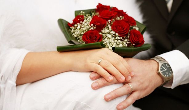 El riesgo de cáncer es significativamente mayor en adultos que nunca se han casado, según un estudio. Foto: Bigstock.