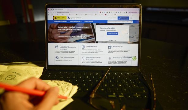 Hacienda avisa de las altas multas que puedes recibir por no declarar pagos por Bizum