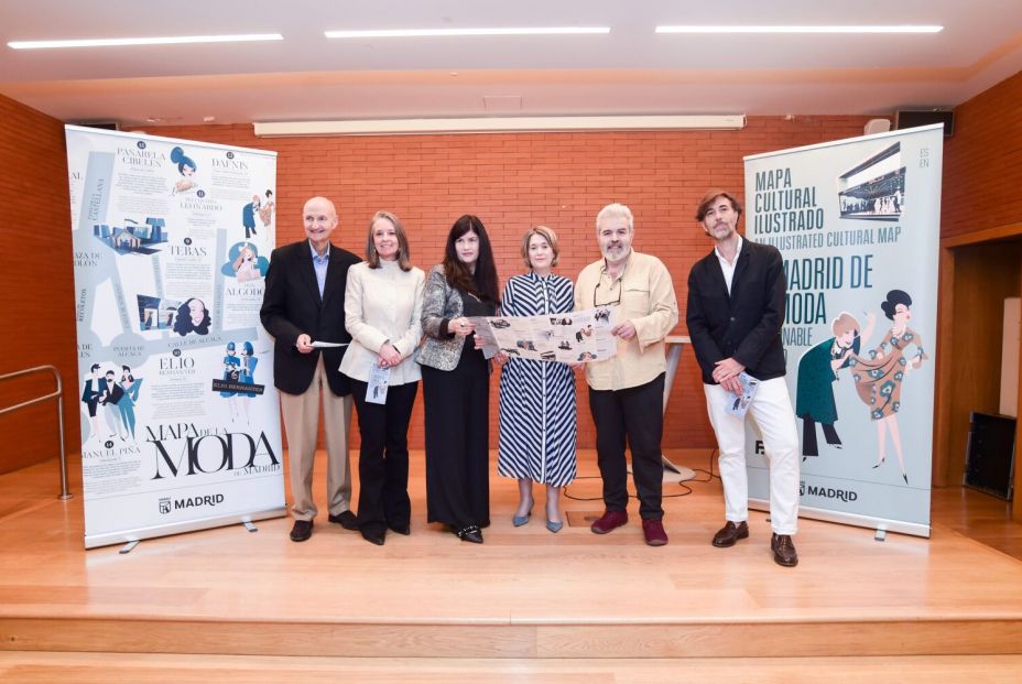 Presentación de la guía que recorre 'El Madrid de la moda'. Fuente: Ayuntamiento de Madrid.