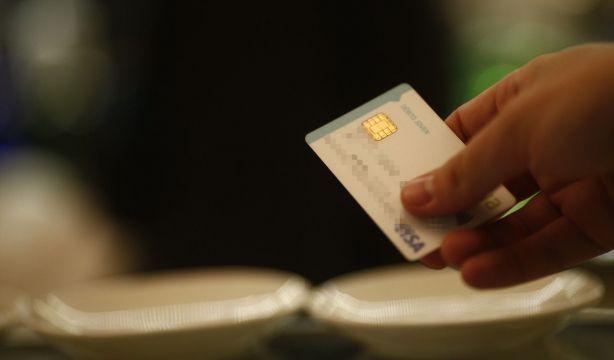 El TJUE concluye que los bancos no pueden cobrar intereses sobre costes asociados a los créditos