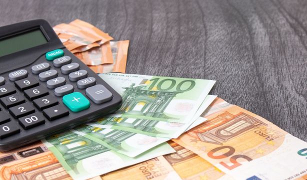 Qué consecuencias tiene retirar dinero de una cuenta heredada en usufructo