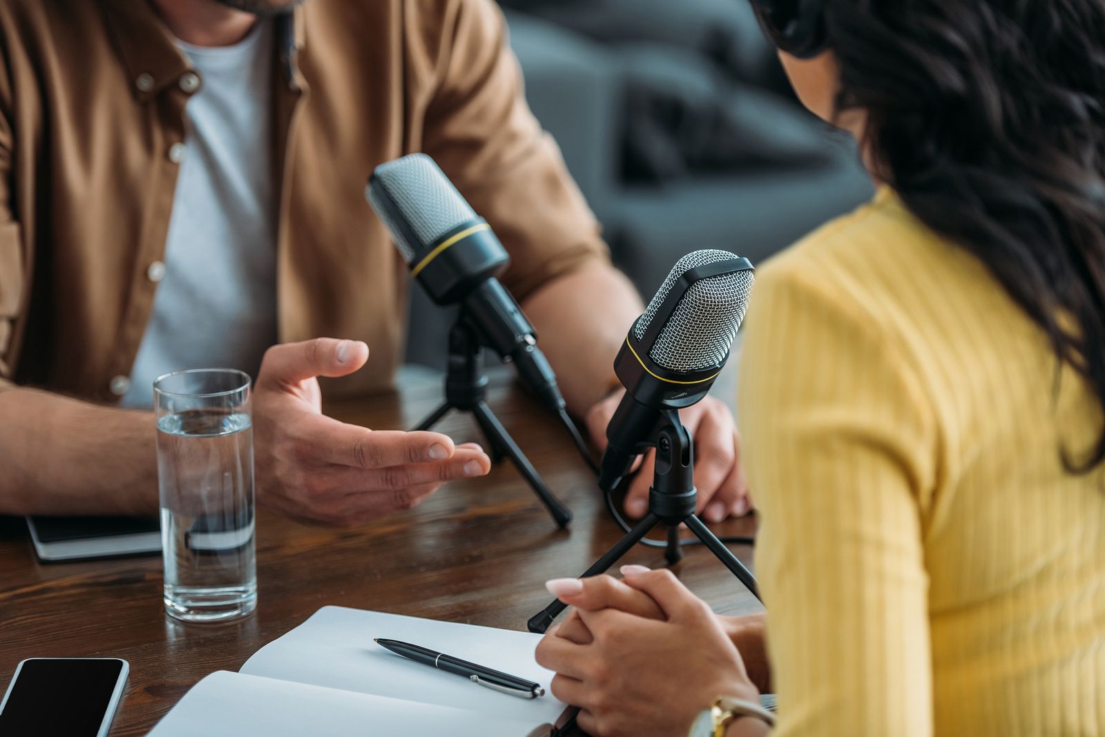 Talleres de radio para mayores y residencias con emisora