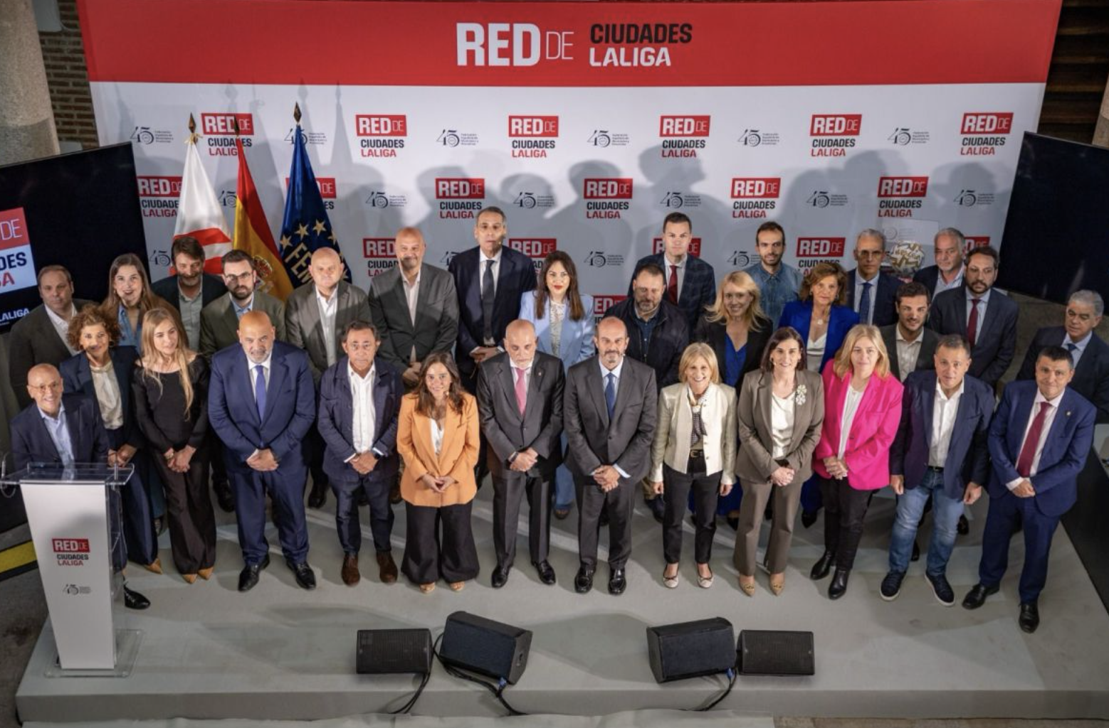 La FEMP y LALIGA lanzan una red de ciudades para combatir la violencia y el odio en el deporte