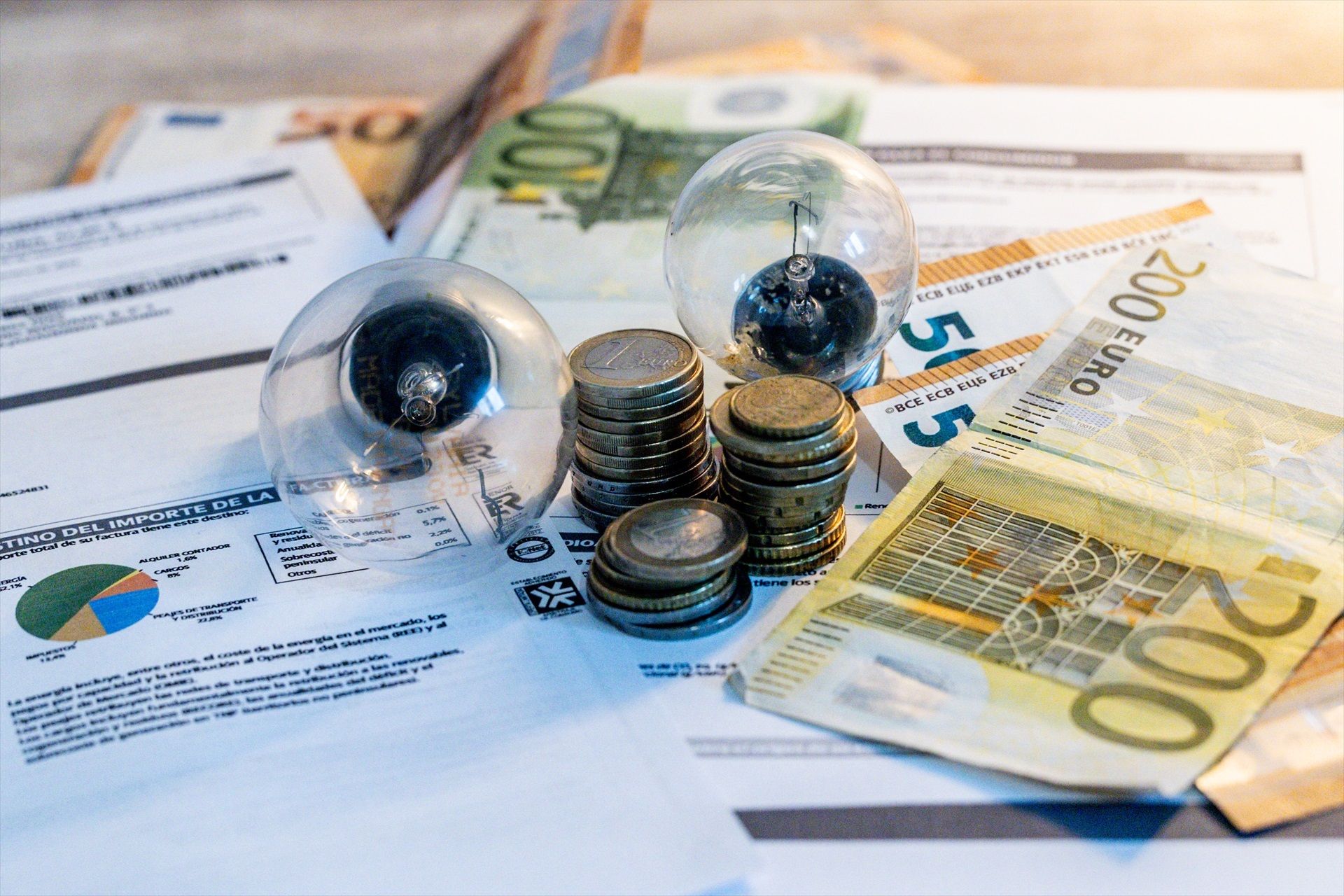 El IPC se modera al 3,2% en abril por el abaratamiento de la electricidad