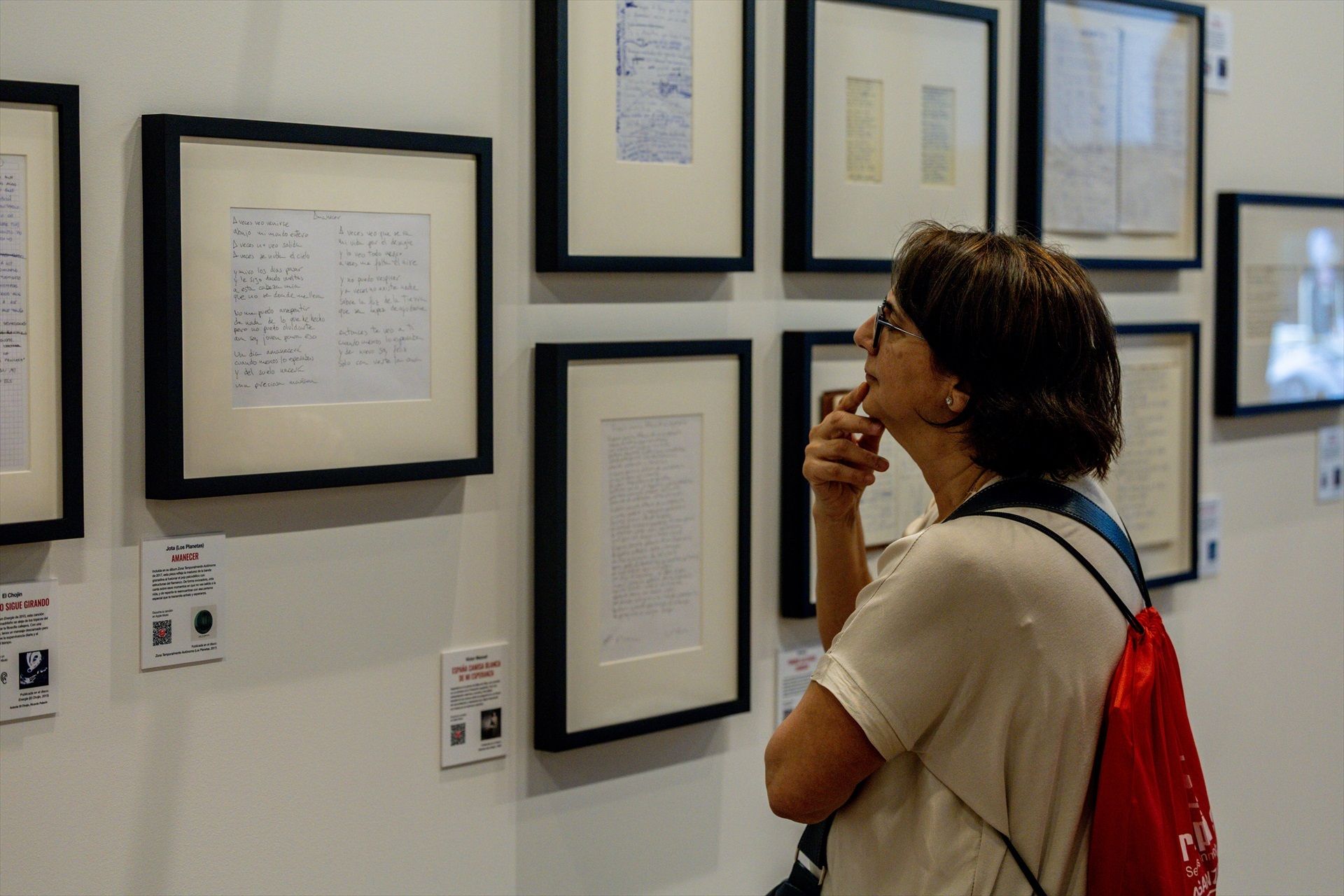 Las letras de las canciones más míticas en español, en una exposición en Madrid. Fuente: Europa Press.