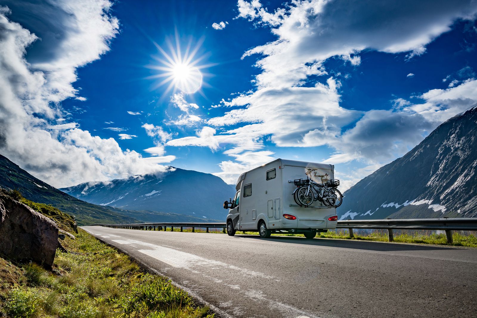 Los mejores lugares para viajar en caravana de EspaÃ±a y Europa (Bigstock)