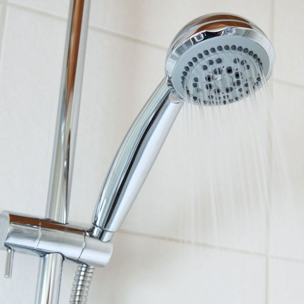 Ahorra agua en la ducha (Bigstosk)
