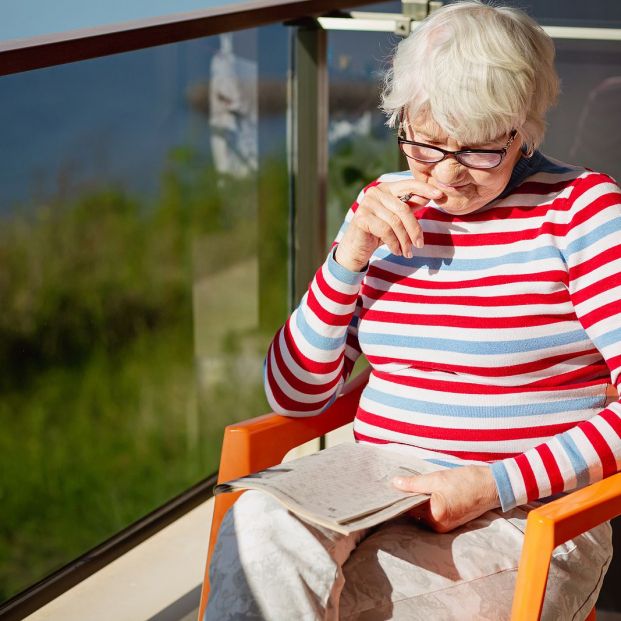 bigstock Senior Woman In Glasses Sittin 467007599