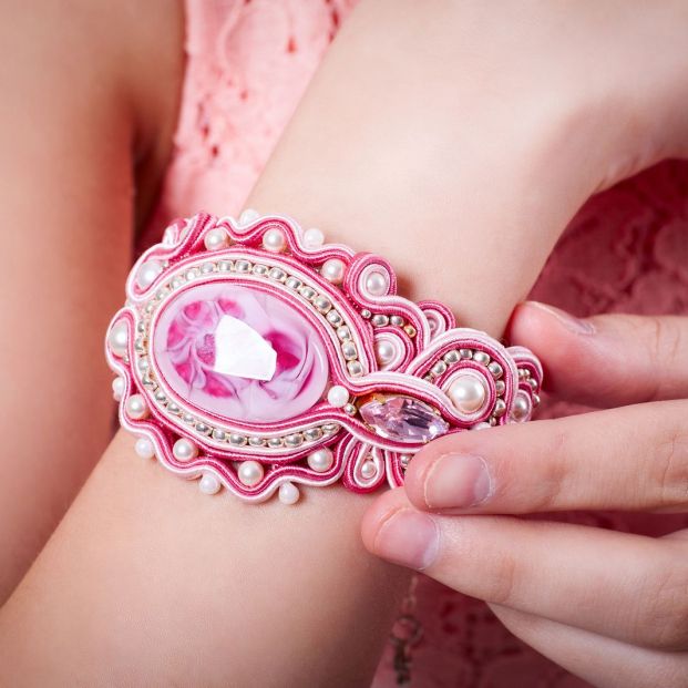 Pulsera soutache