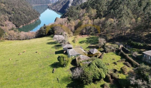 ¿Tienes 700.000 euros? Puedes comprarte una aldea en Asturias