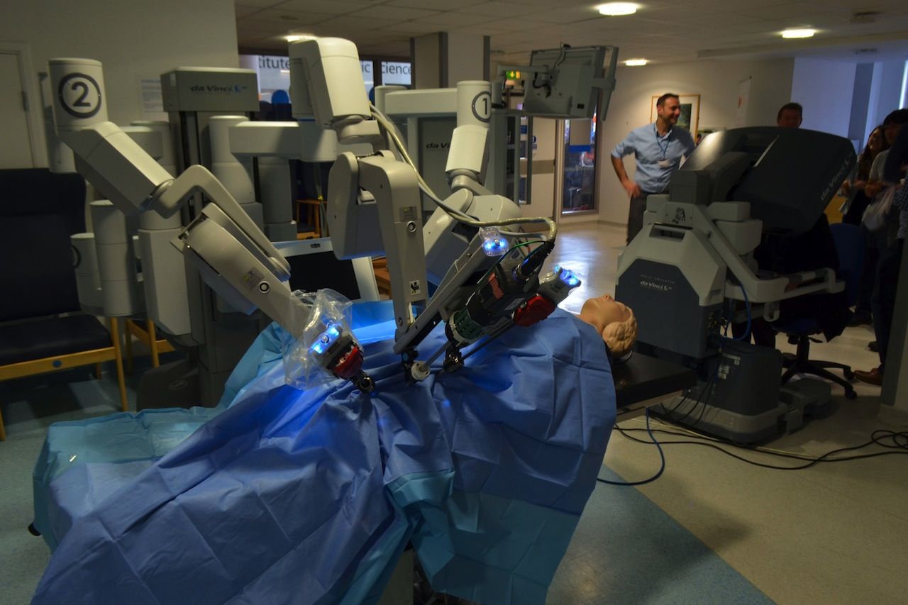 Flexible Económico testimonio Ventajas del robot Da Vinci en cirugía de próstata
