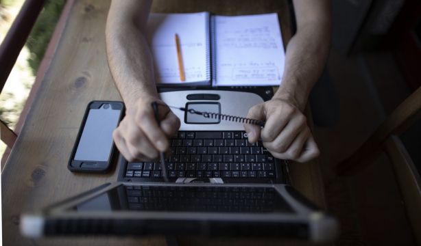 Tres ciudades españolas, entre los 10 mejores destinos del mundo para teletrabajar