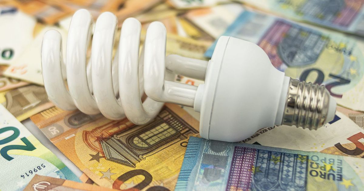 Precio de la luz: El Gobierno aprobará una bajada del IVA