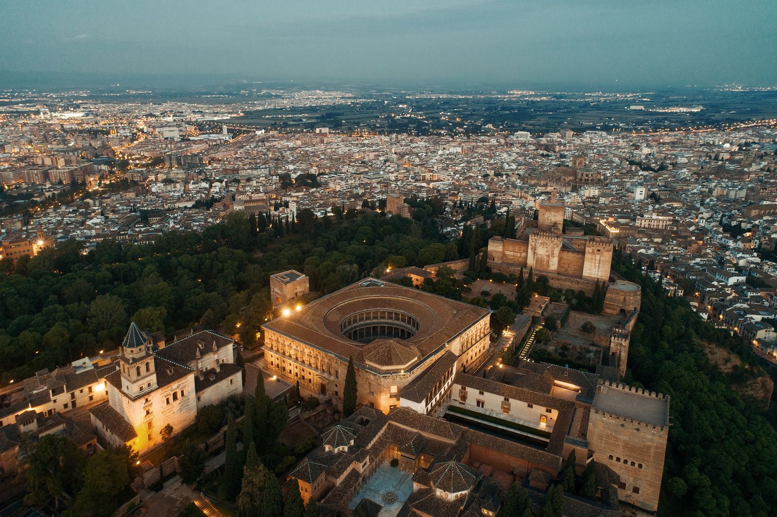 Ruta para mayores por los sitios más emblemáticos de Granada