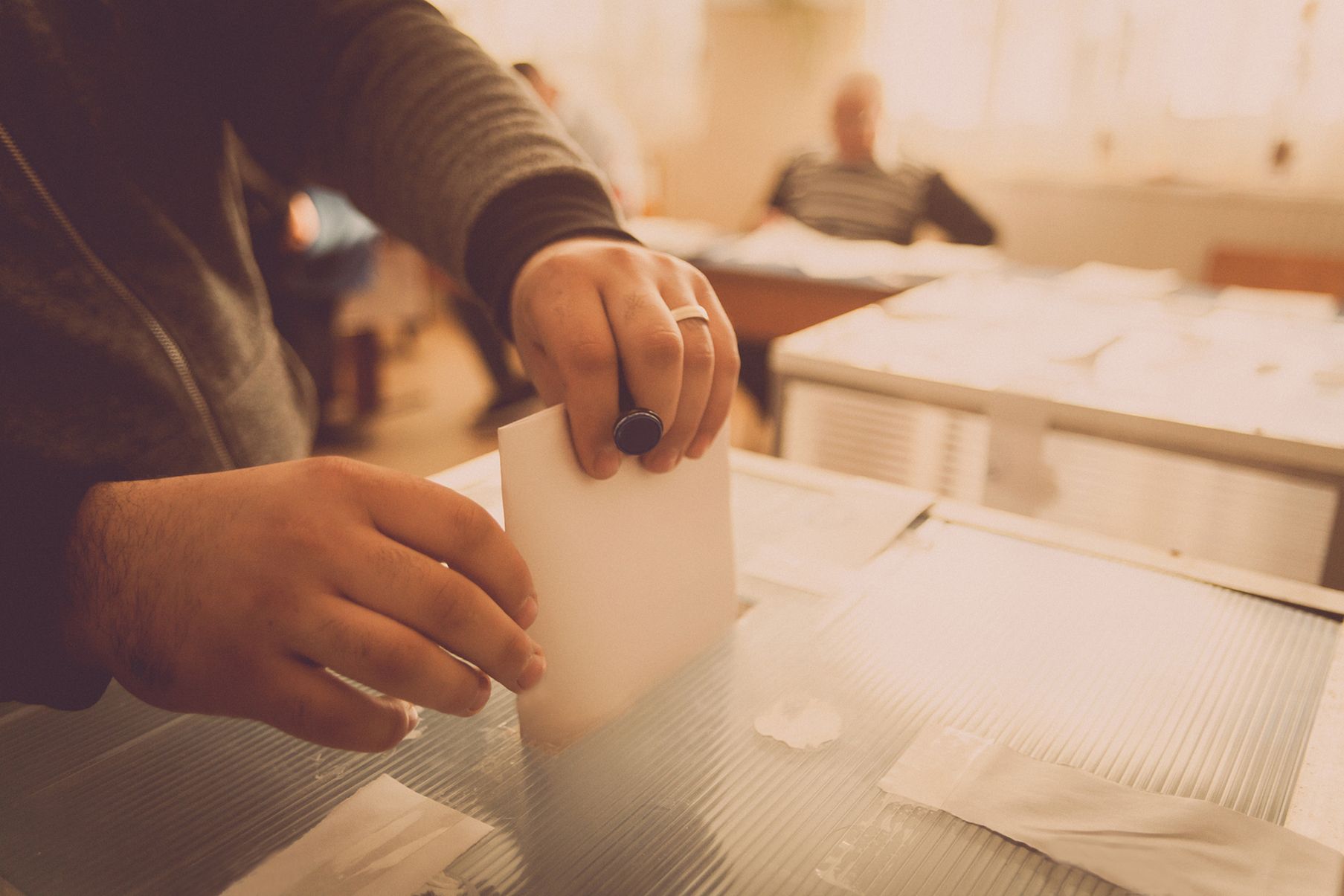 Un método matemático busca que las minorías también cuenten en las votaciones. Fuente: BigStock.