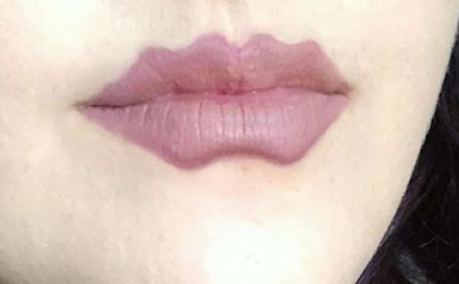 'Labios de diablo', la peligrosa moda que viene de Rusia