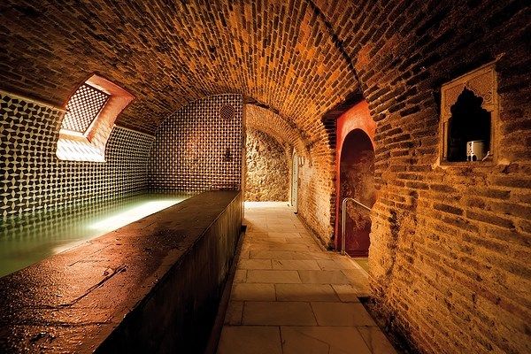 Baños árabes en Madrid Hammam Al-Ándalus)