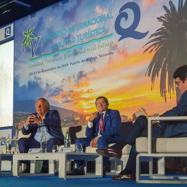 Mesa redonda en el V Congreso Internacional de Calidad Turística