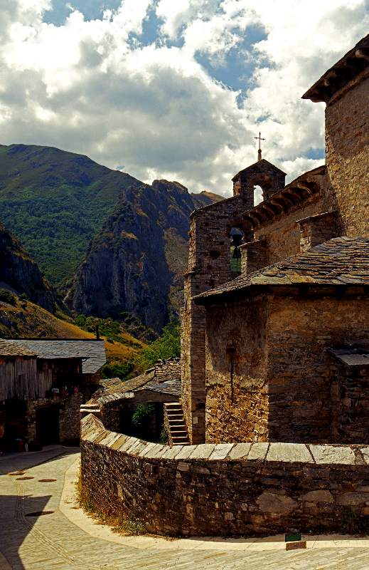 valle del silencio peñalba de santiago