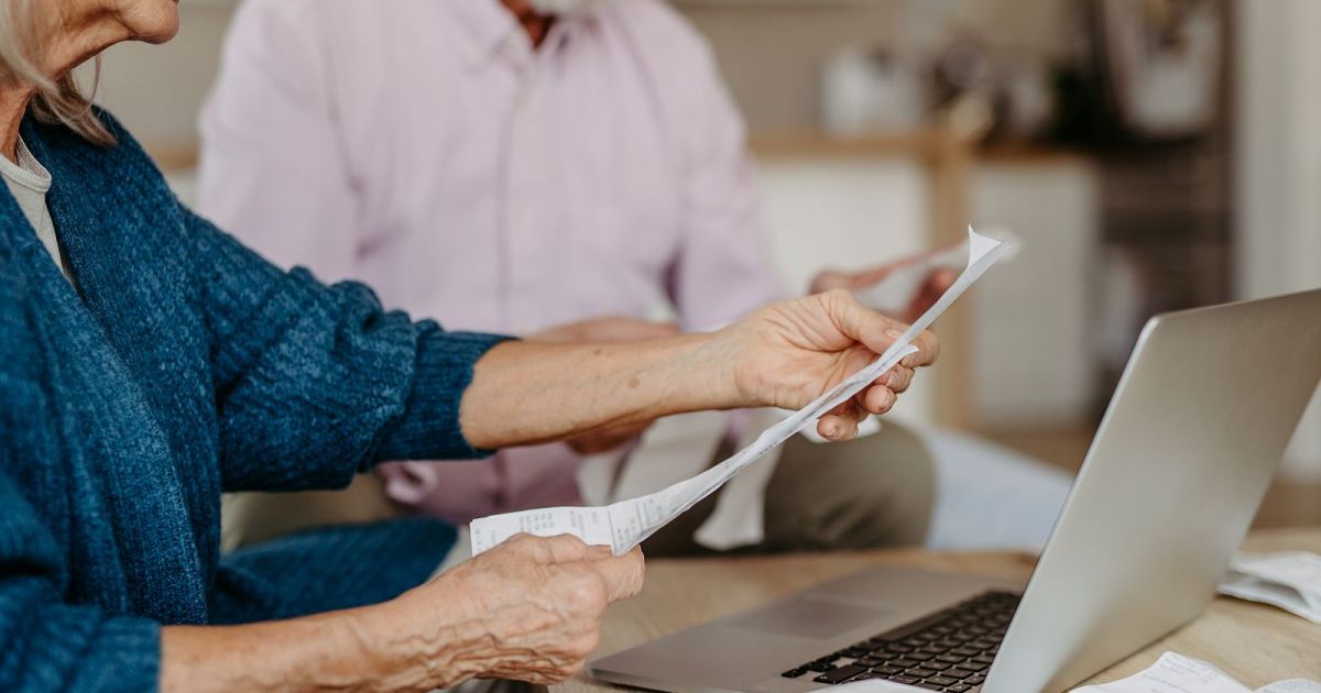 Ayudas para mayores de 65 años que se mantienen pese al 23J