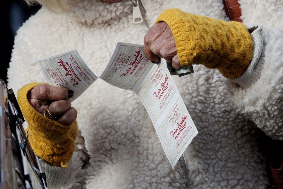 Casi la mitad de los españoles de entre 65 juegan a la Lotería del Niño. Foto: EuropaPress 