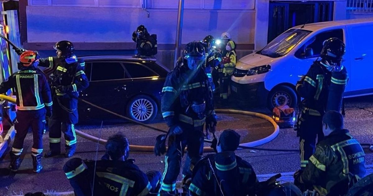 Muere un hombre en el incendio en una vivienda de Madrid