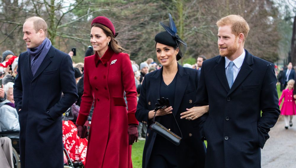 El Príncipe Harry y Meghan Markle dicen adiós a la Familia Real británica