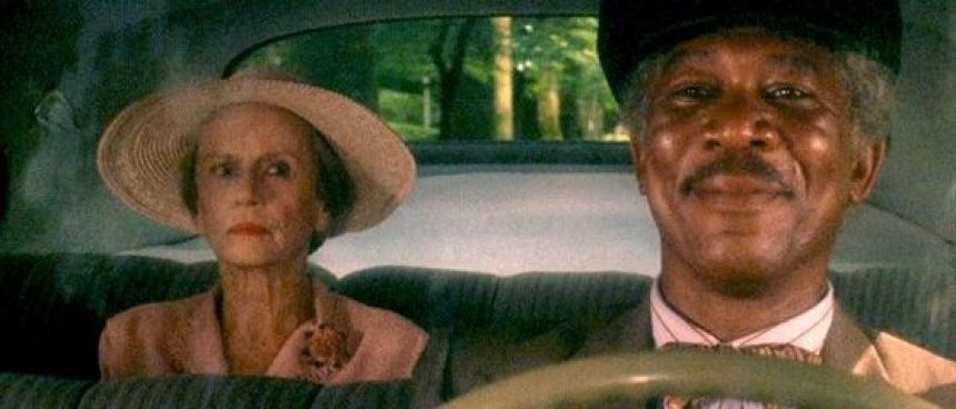 Jessica Tandy recibió el Oscar por 'Paeando a Miss Daisy a los 82 años