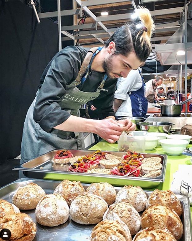 Pan de cerveza y perdiz en escabeche: así se hace el mejor bocadillo de España