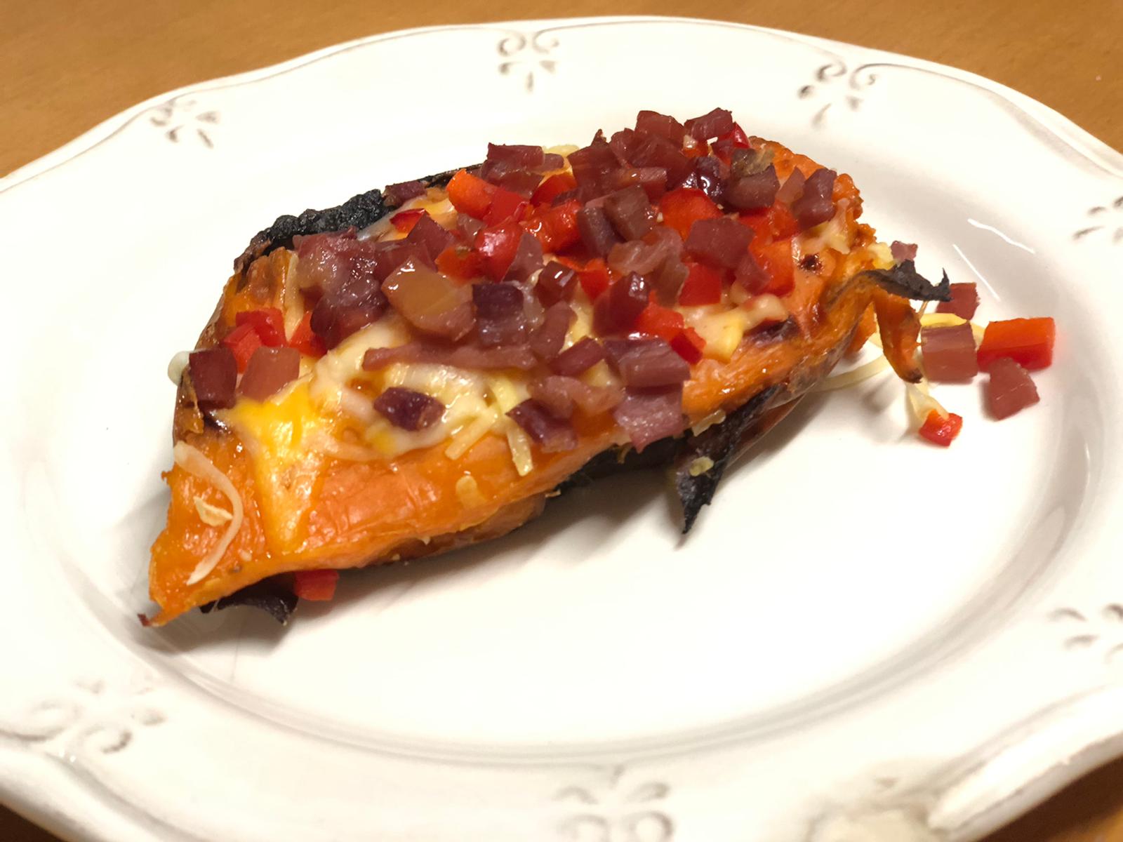 Batata al horno con toppings