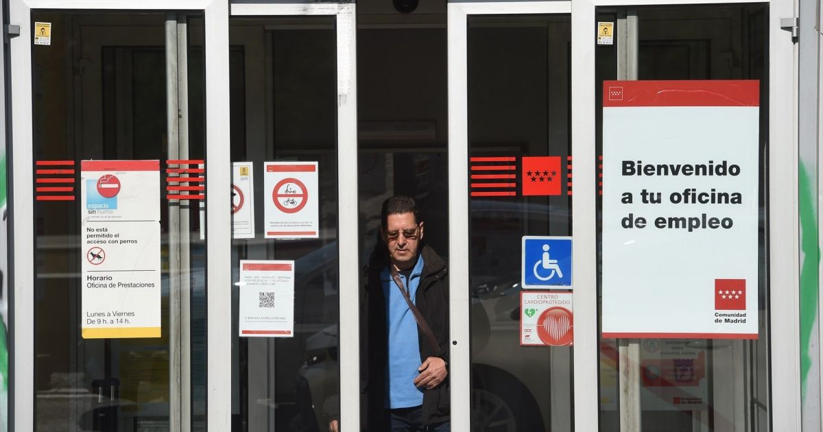 Todas las ayudas del SEPE que puedes cobrar si estás en paro
