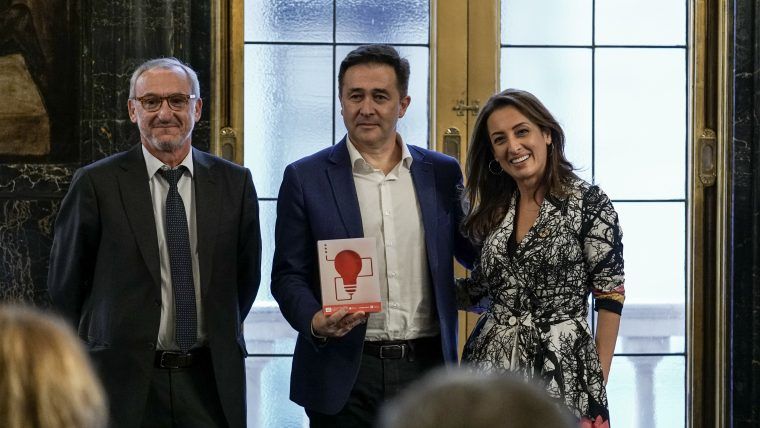 Barcelona premia dos iniciativas tecnológicas para mejorar la vida de los mayores